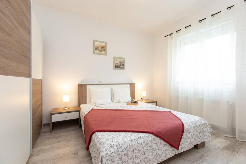 Apartments Doris, Krk 크르크 외부 사진